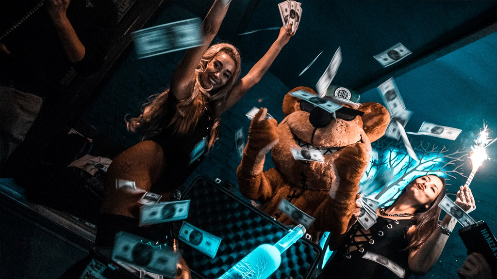 Otto Zutz VIP Table